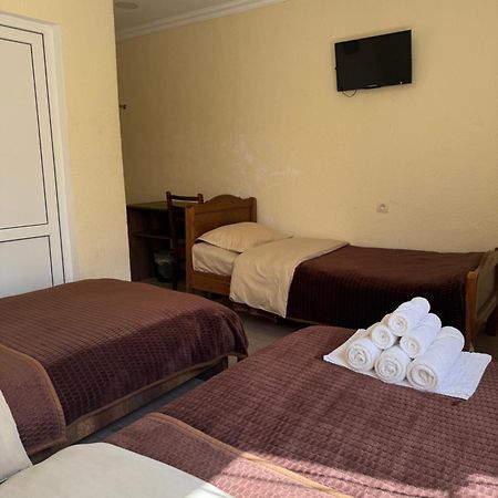 Hotel Villa Eniseli Екстер'єр фото