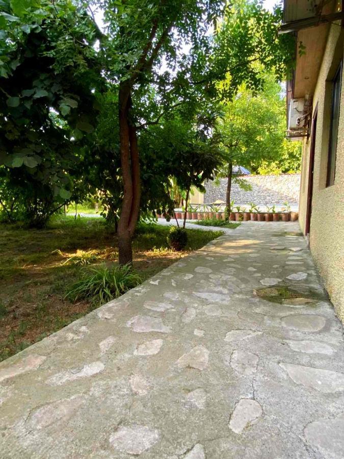 Hotel Villa Eniseli Екстер'єр фото