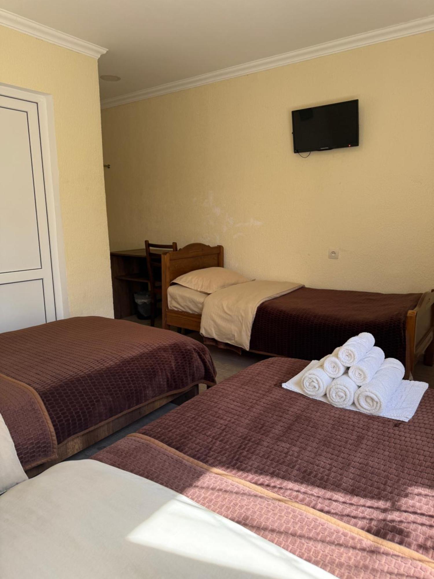Hotel Villa Eniseli Екстер'єр фото