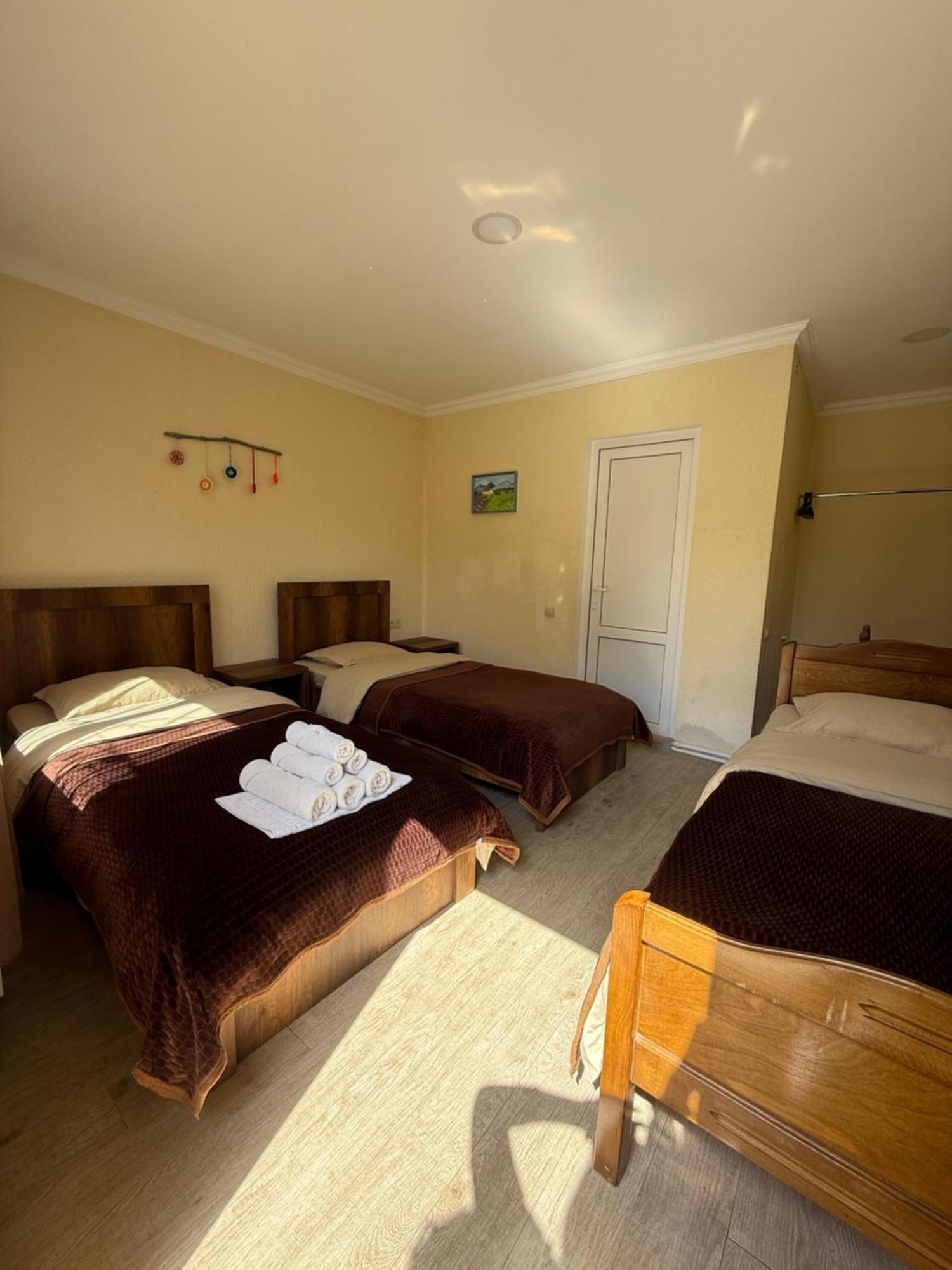 Hotel Villa Eniseli Екстер'єр фото